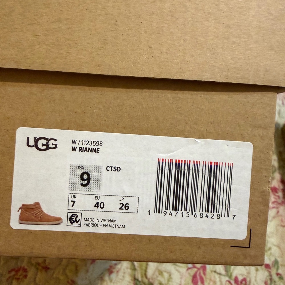UGG Rianne Tan Ankle Boots